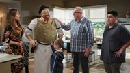 Modern Family (Image via Hotstar)